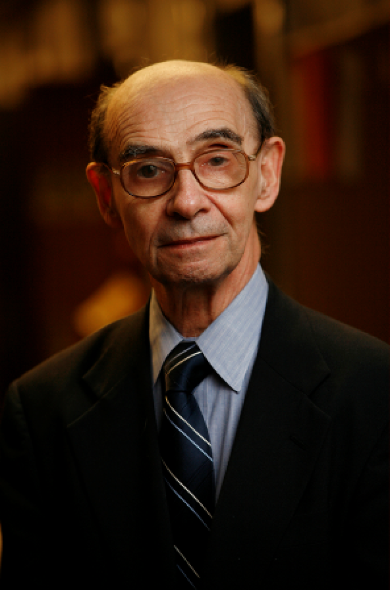 Sheldon Shore Headshot