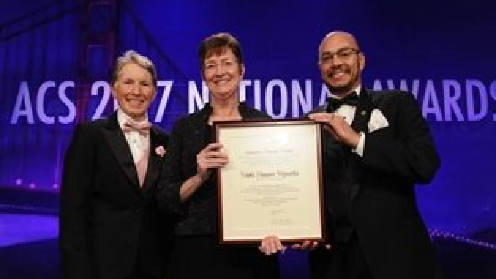 Vicki Wysocki with ACS President 