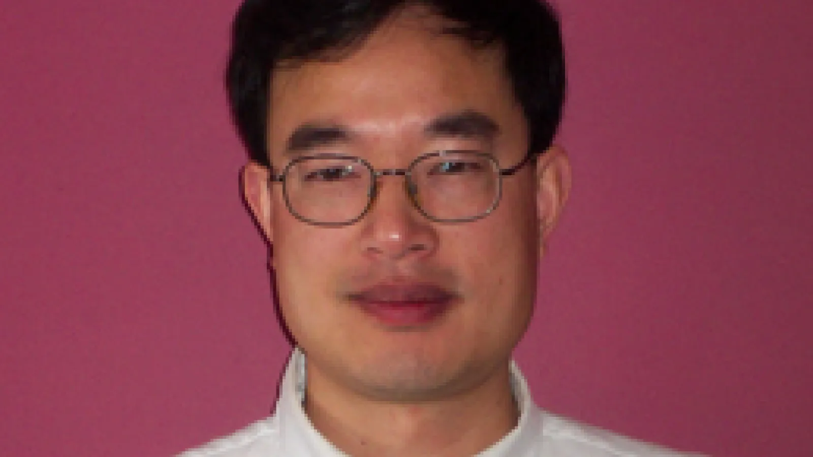 Zucai Suo headshot