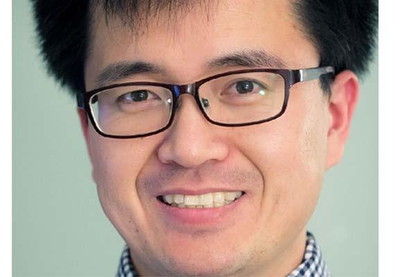 Junpengwang headshot