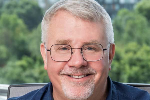 JohnWarner_Headshot
