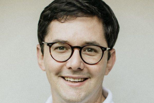 RobertKnowles' headshot